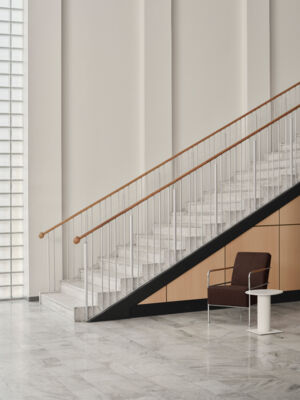 Lammhults_Ciao_table_House_of_People_ -5-.jpg